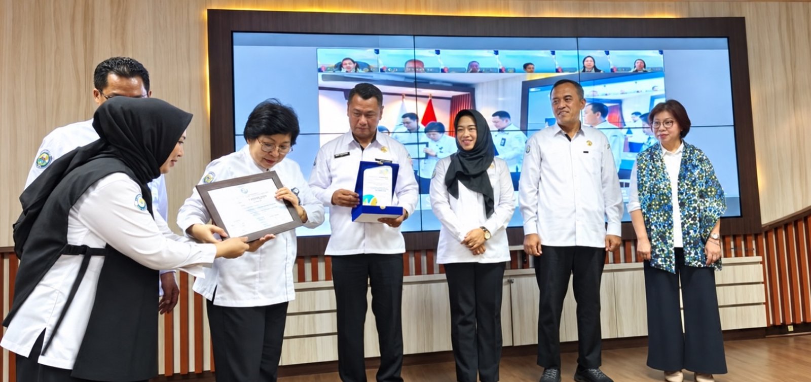 Piagam Penghargaan Partisipasi aktif, dukungan dan kerjasama yang baik pada pelaksanaan Sertifikasi CPIB